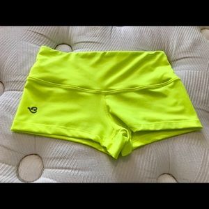 Via Prive workout shorts CLB size XS